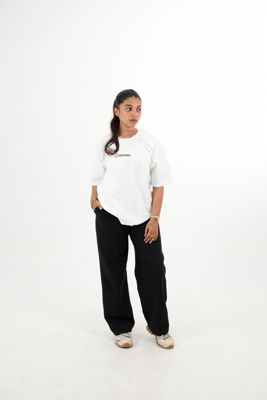 Overseized Drop shoulder White tshirt with stone