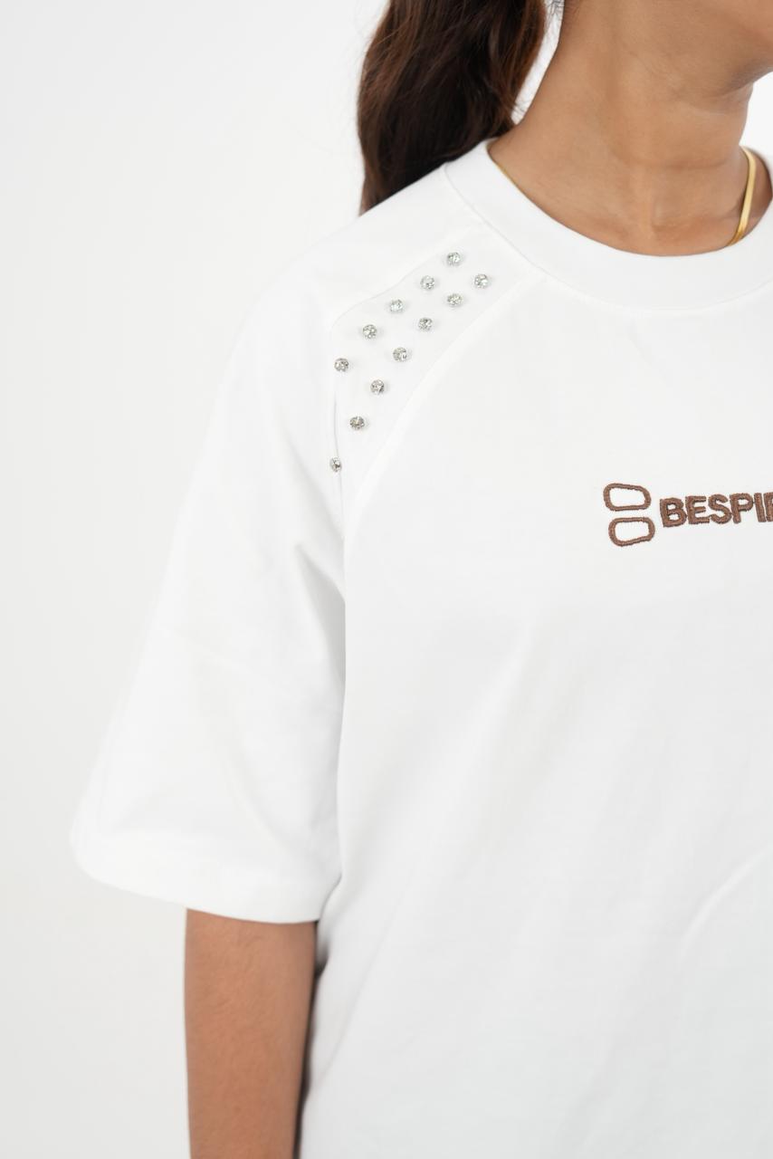 Overseized Drop shoulder White tshirt with stone